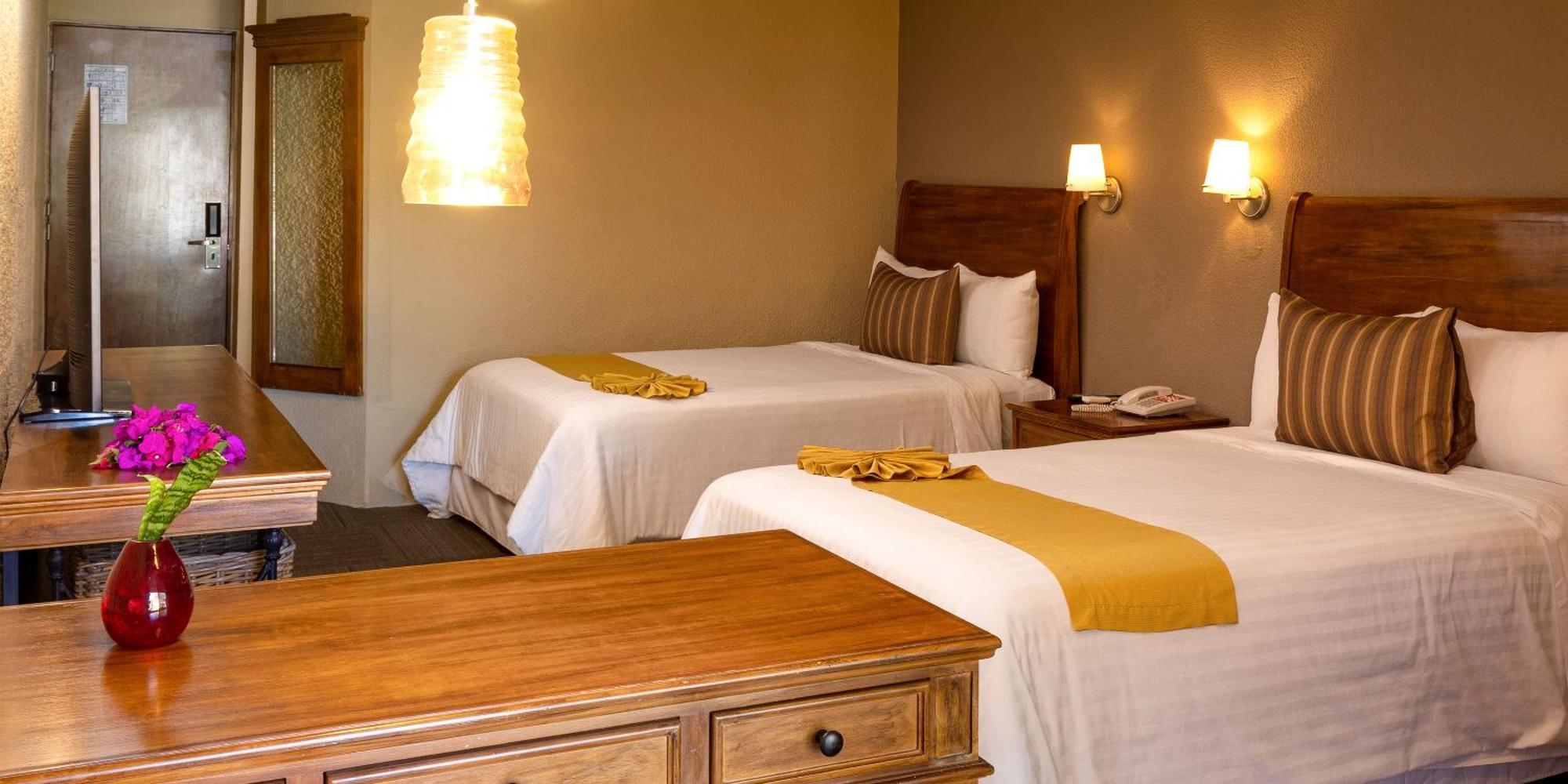 Real De Minas San Miguel De Allende Exterior photo A guest room at the lodge